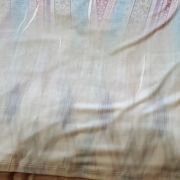 Top - Picture 5 of 7